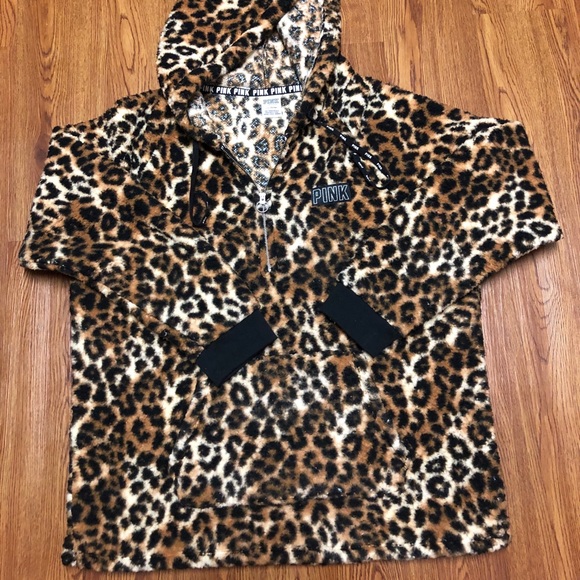PINK Victoria's Secret Tops - PINK cheetah Sherpa